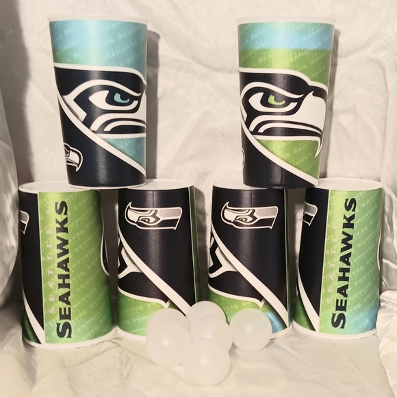 Seattle Seahawks 22oz Cups (6) and 6 pong balls - Picture 4 of 5